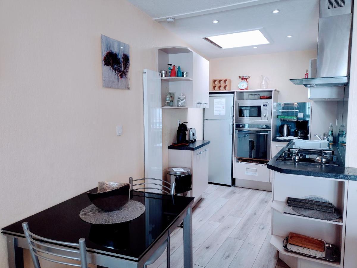 Le City, Centre Ville, Wifi Petit Parking Linge En Option * Vannes